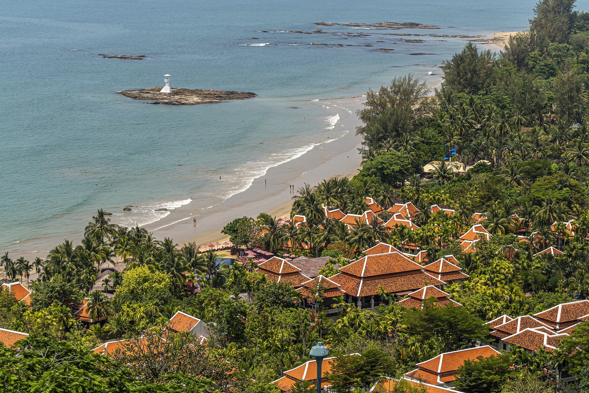 Beach and coastal accommodation in Khao Lak